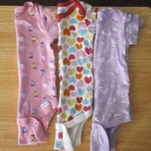 Onesies 3-6 Months 100% Cotton Colors: Purple, Pink, White with designs EUC